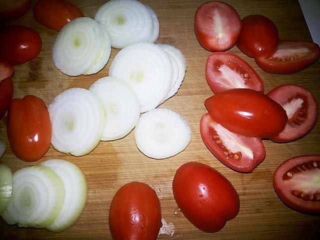 Как приготовить помидоры с луком и морковью в желе