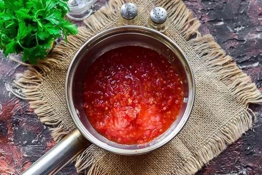 Жареные кабачки в томате на зиму – обалденный рецепт