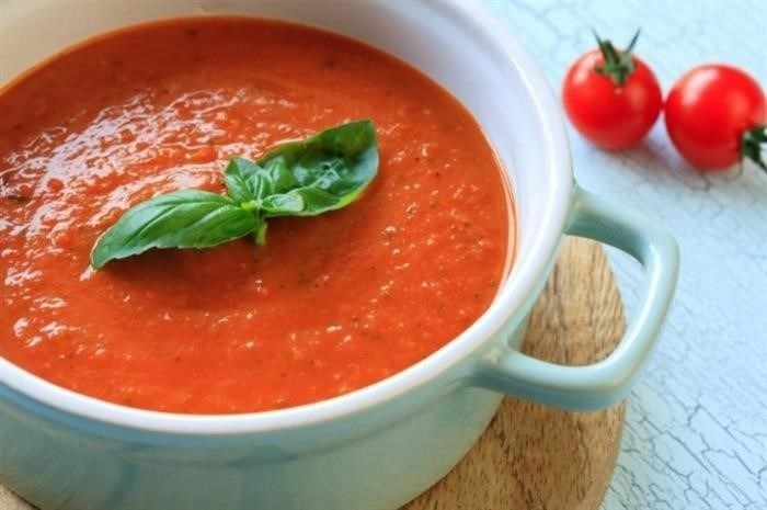 Вегетарианский томатный суп с рисом