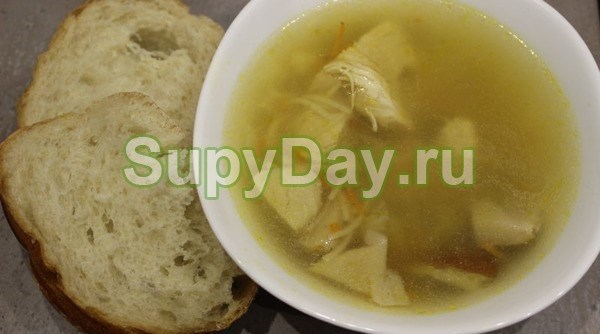 Суп из рыбных консервов, риса и картофеля