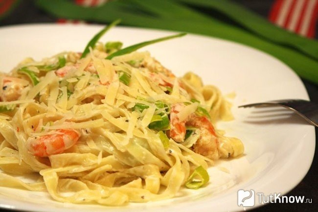 Особенности приготовления блюда из спагетти и креветок