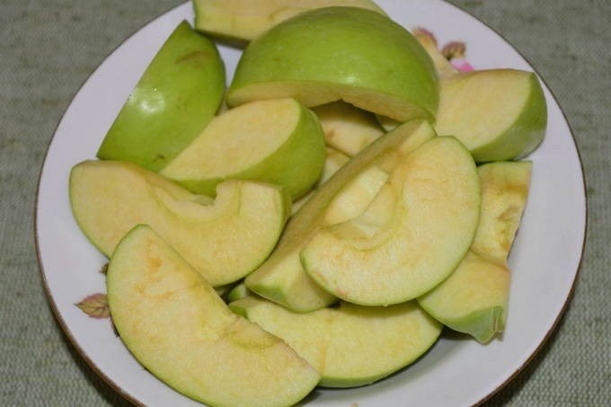 Рецепт компота из яблок с черноплодной рябиной без стерилизации