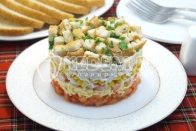 Крабовый салат с сухариками – пошаговый фото-рецепт