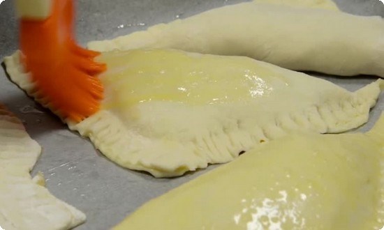 Пошаговый рецепт с фото: Тесто для пирога с капустой дрожжевое как пух