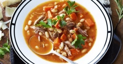 Продукты для рецепта супа из фасоли с мясом