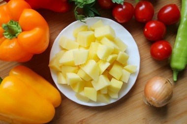 Как приготовить болгарский суп с помидорами и болгарским перцем