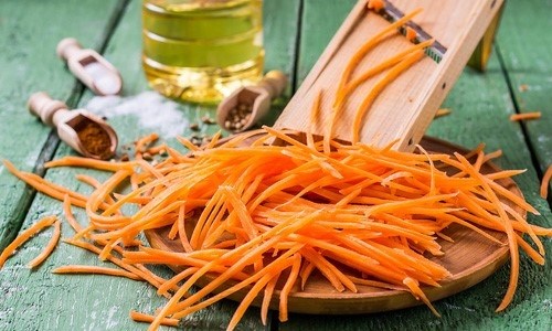 Морковь по-корейски на зиму с корейской заправкой