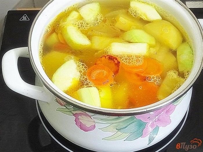 Как приготовить суп-пюре с кабачками и картофелем