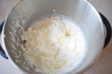 QR-код к рецепту крема из сливок и сахарной пудры