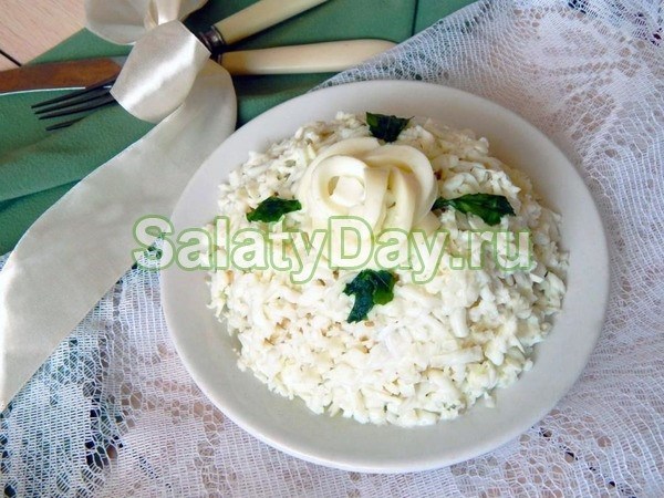 Салат с плавленым сыром за 5 минут