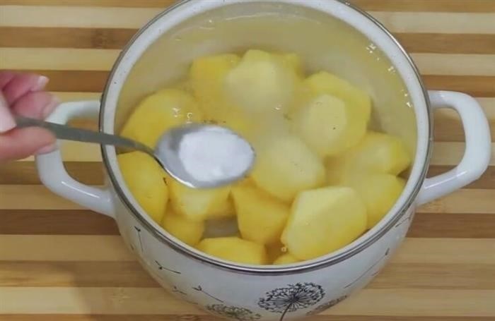 Секреты приготовления нежного и вкусного пюре из картофеля