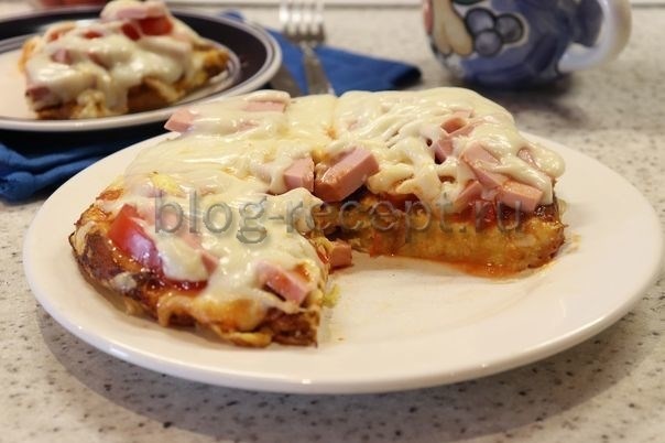 Ленивая пицца из батона в духовке