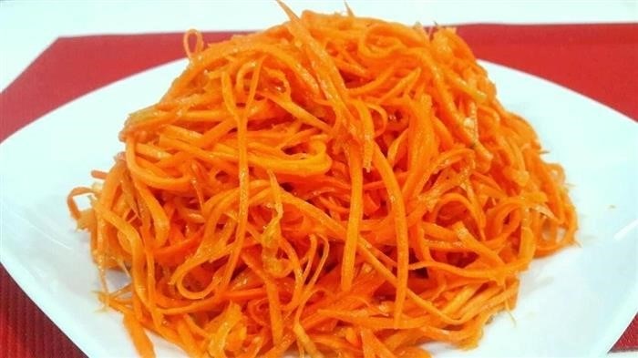 Как подготовить маринованную морковь по-корейски в домашних условиях?