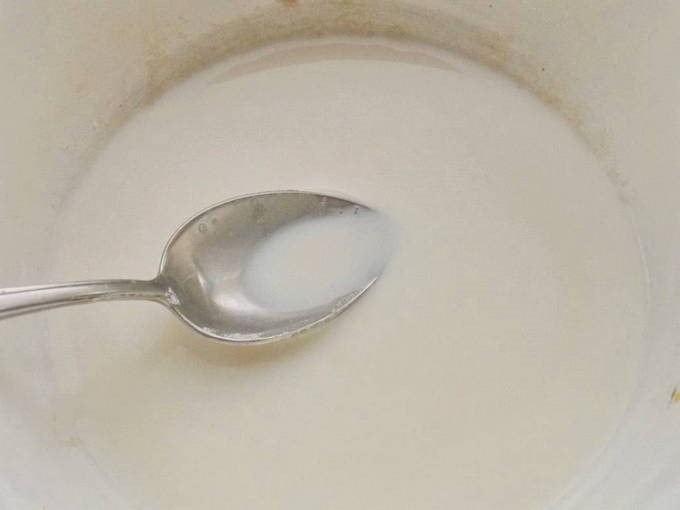 Пошаговый рецепт приготовления блинчиков на кислом молоке с кипятком