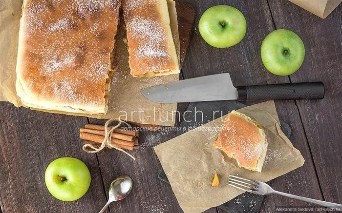 Пирог с яблоками с дрожжевого теста: QR-код к рецепту