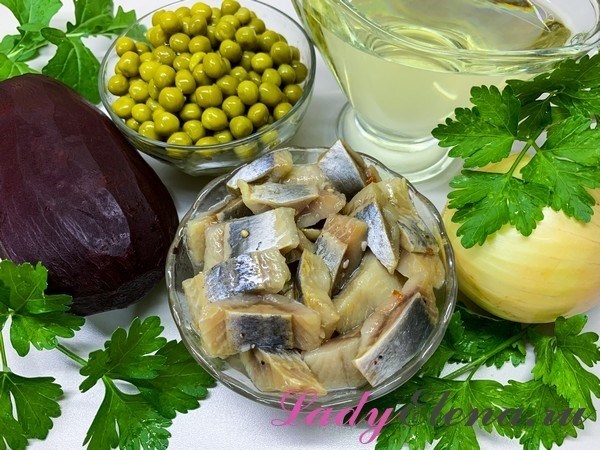 Салат из селедки и свеклы – пошаговый фото рецепт