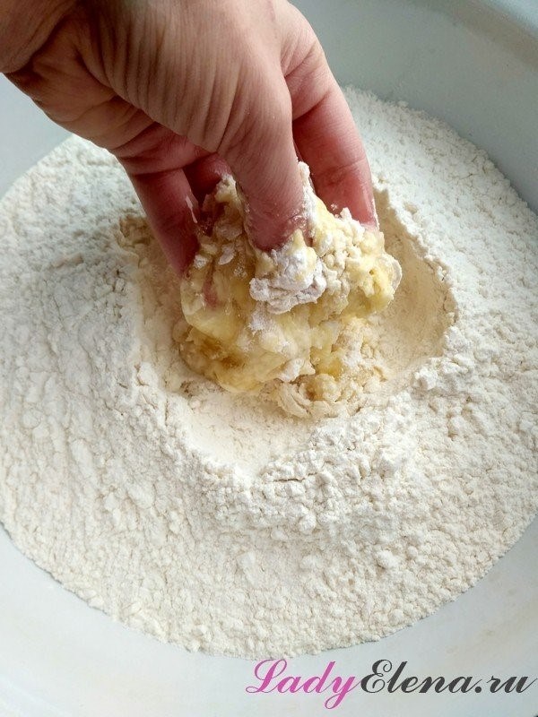 Как правильно замешивать тесто для пельменей