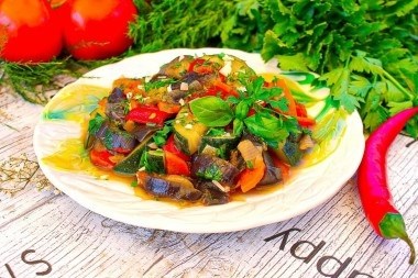 Рецепт овощного соте с кабачком и баклажаном с пошаговыми фото